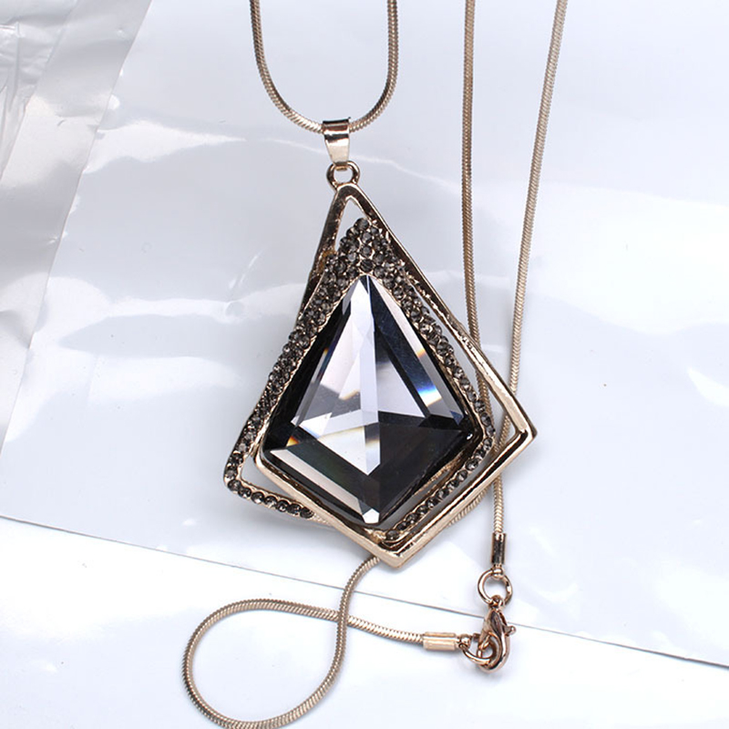 Simple Style Classic Style Rhombus Alloy Glass Copper Inlay Artificial Rhinestones Sweater Chain display picture 7