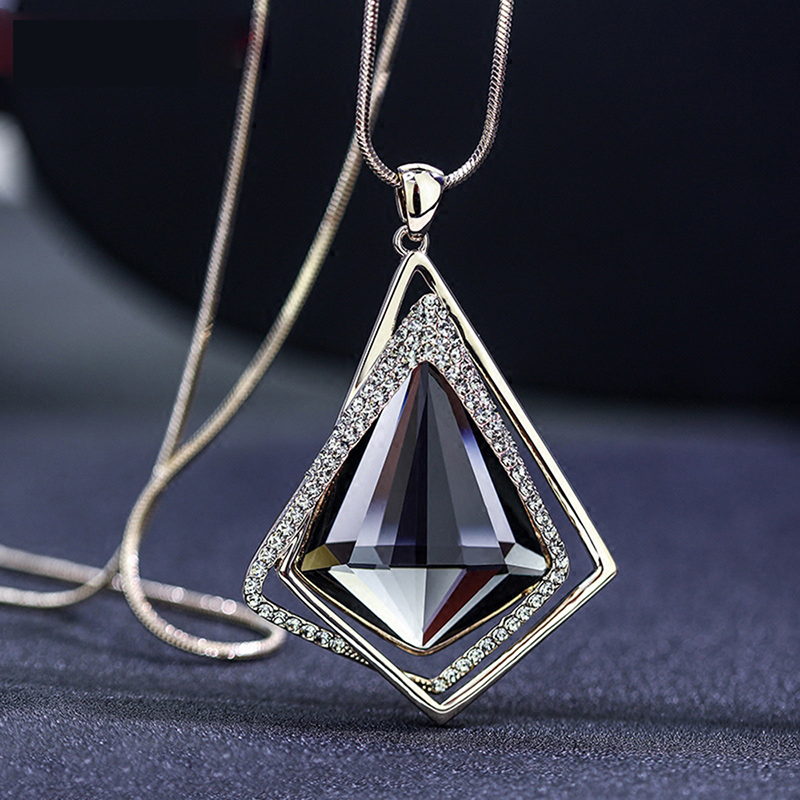 Simple Style Classic Style Rhombus Alloy Glass Copper Inlay Artificial Rhinestones Sweater Chain display picture 8
