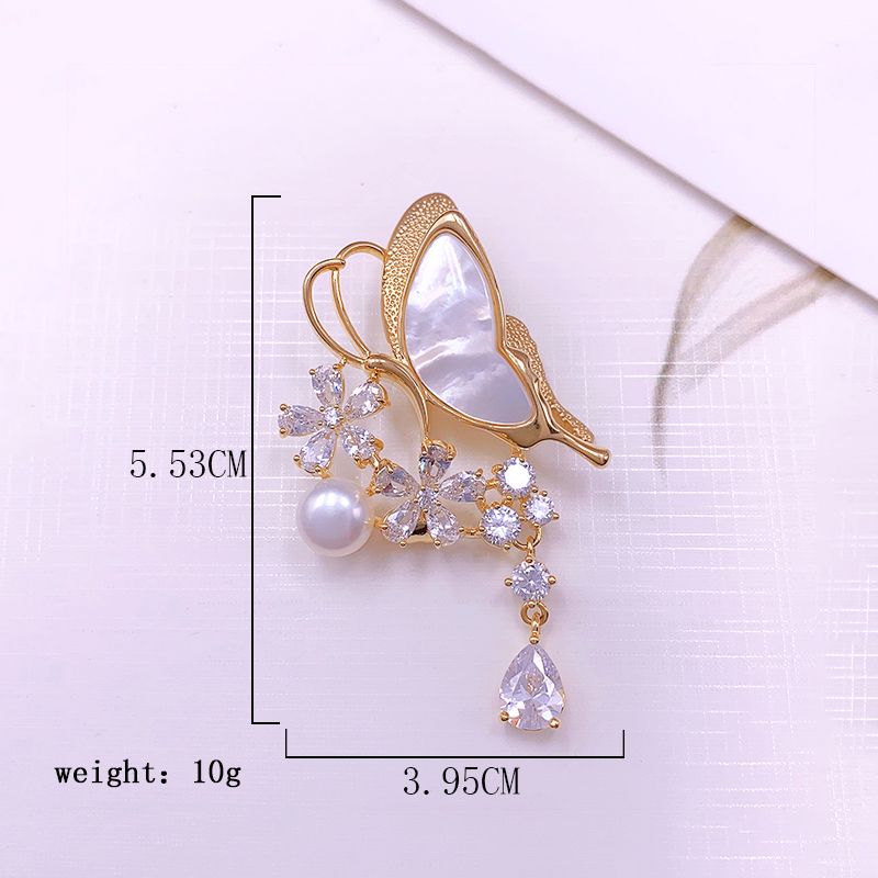 Elegant Glam Leaf Flower Butterfly Brass Plating Inlay Shell Zircon Women's Brooches 1 Piece display picture 9