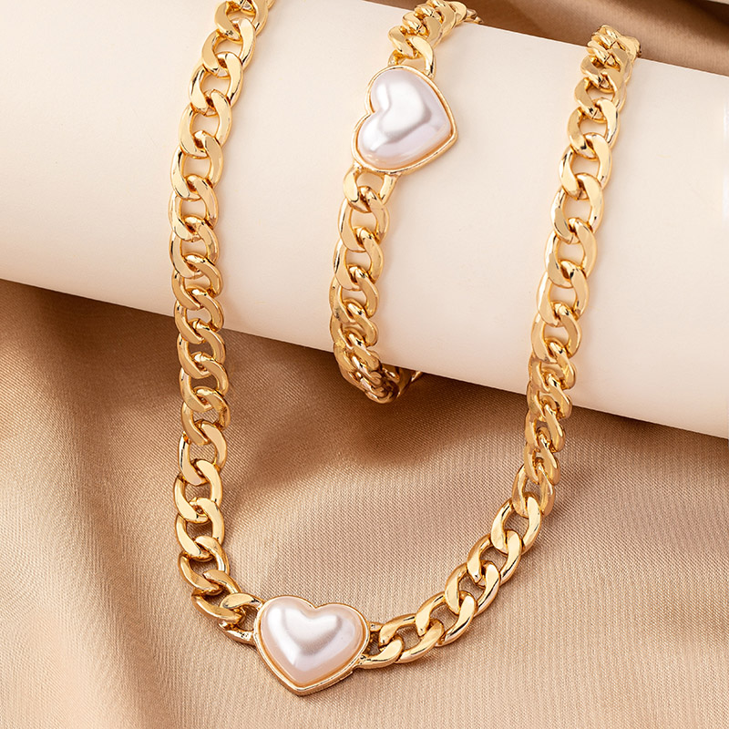 Elegant Retro Solid Color Imitation Pearl Alloy Plating Gold Plated Women's Bracelets Necklace display picture 2