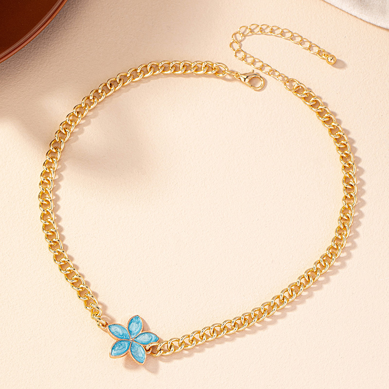 Simple Style Flower Alloy Enamel Plating Gold Plated Women's Pendant Necklace display picture 3