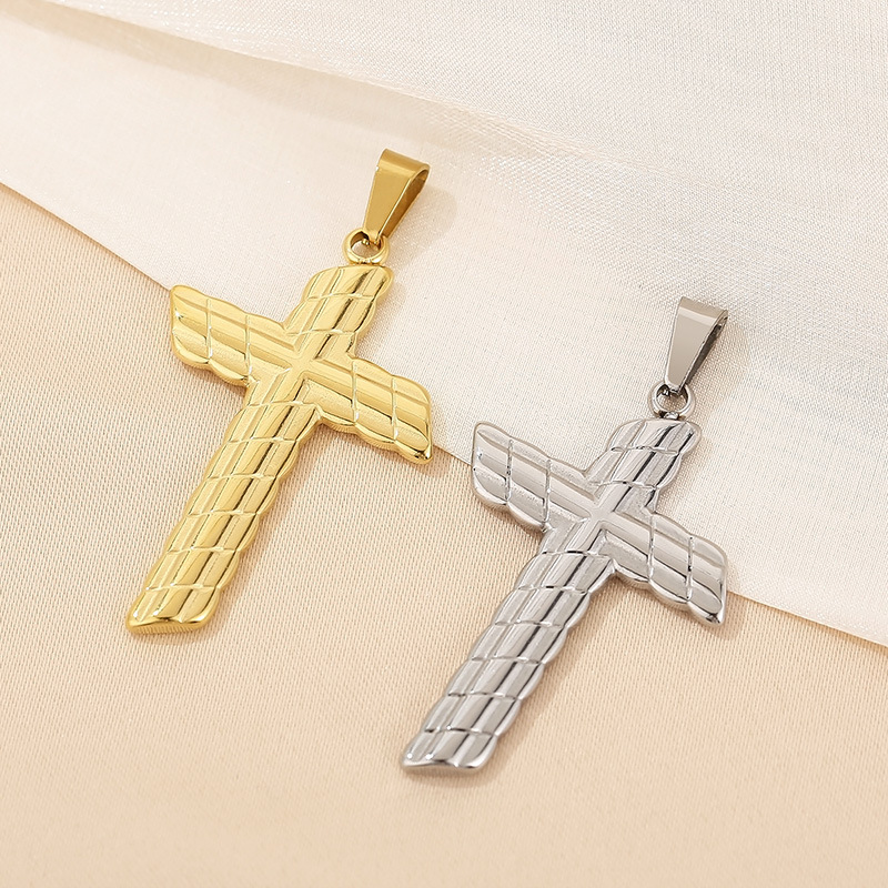 1 Piece Stainless Steel 18K Gold Plated Cross display picture 7