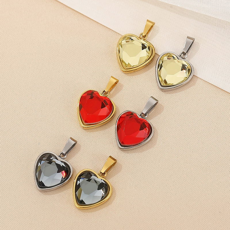 1 Piece Stainless Steel Zircon 18K Gold Plated Heart Shape Polished Pendant display picture 4