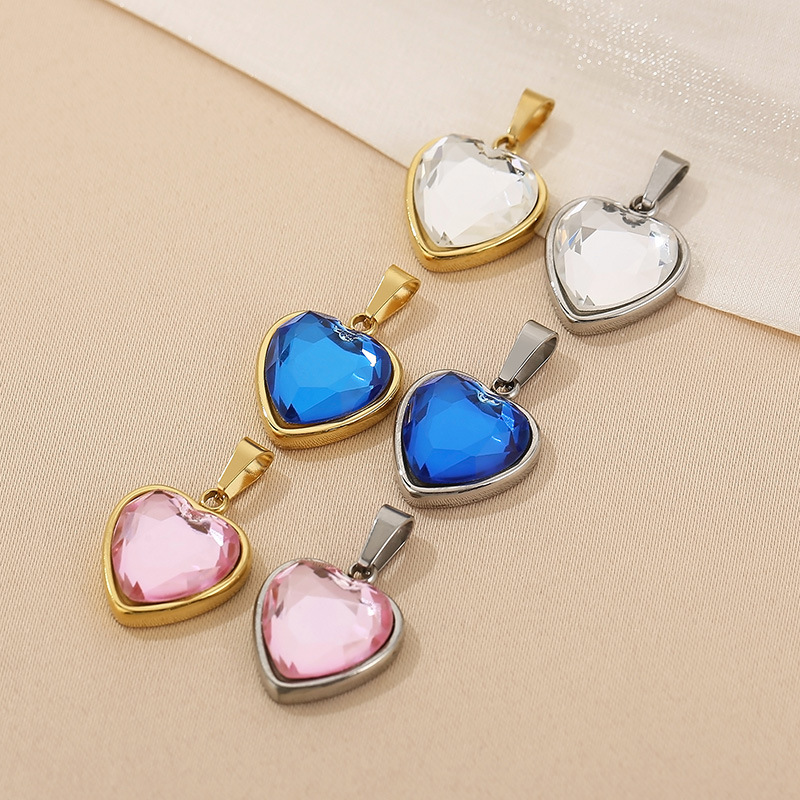 1 Piece Stainless Steel Zircon 18K Gold Plated Heart Shape Polished Pendant display picture 6
