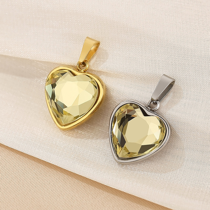 1 Piece Stainless Steel Zircon 18K Gold Plated Heart Shape Polished Pendant display picture 8