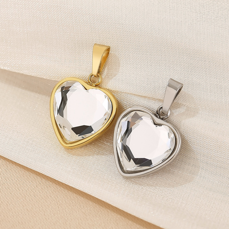 1 Piece Stainless Steel Zircon 18K Gold Plated Heart Shape Polished Pendant display picture 10