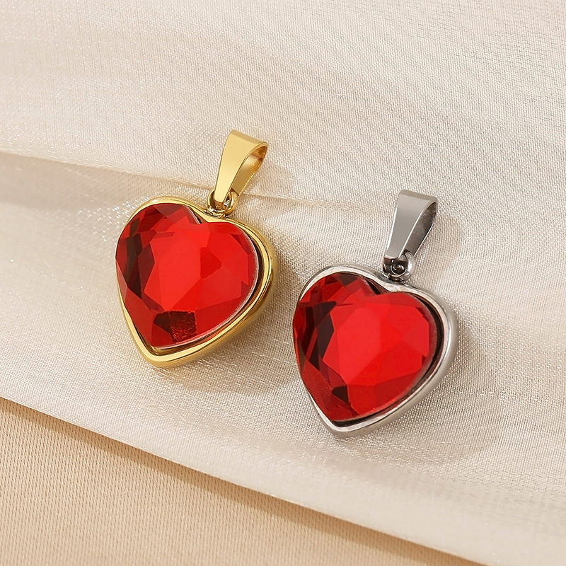 1 Piece Stainless Steel Zircon 18K Gold Plated Heart Shape Polished Pendant display picture 12