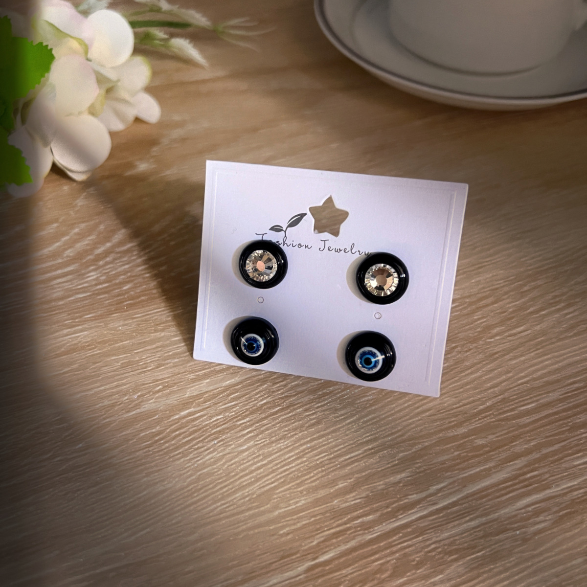 Wholesale Jewelry Simple Style Round Devil's Eye Alloy Plating Inlay Ear Studs display picture 17
