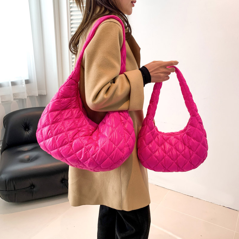 Women's Cotton Solid Color Basic Dumpling Shape Zipper Shoulder Bag Underarm Bag display picture 5