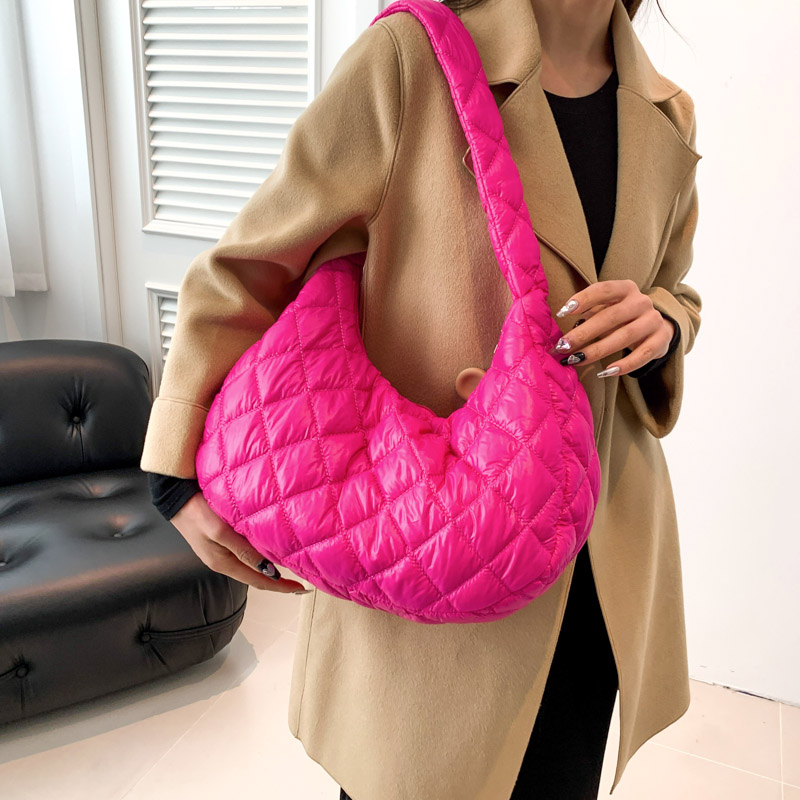 Women's Cotton Solid Color Basic Dumpling Shape Zipper Shoulder Bag Underarm Bag display picture 11