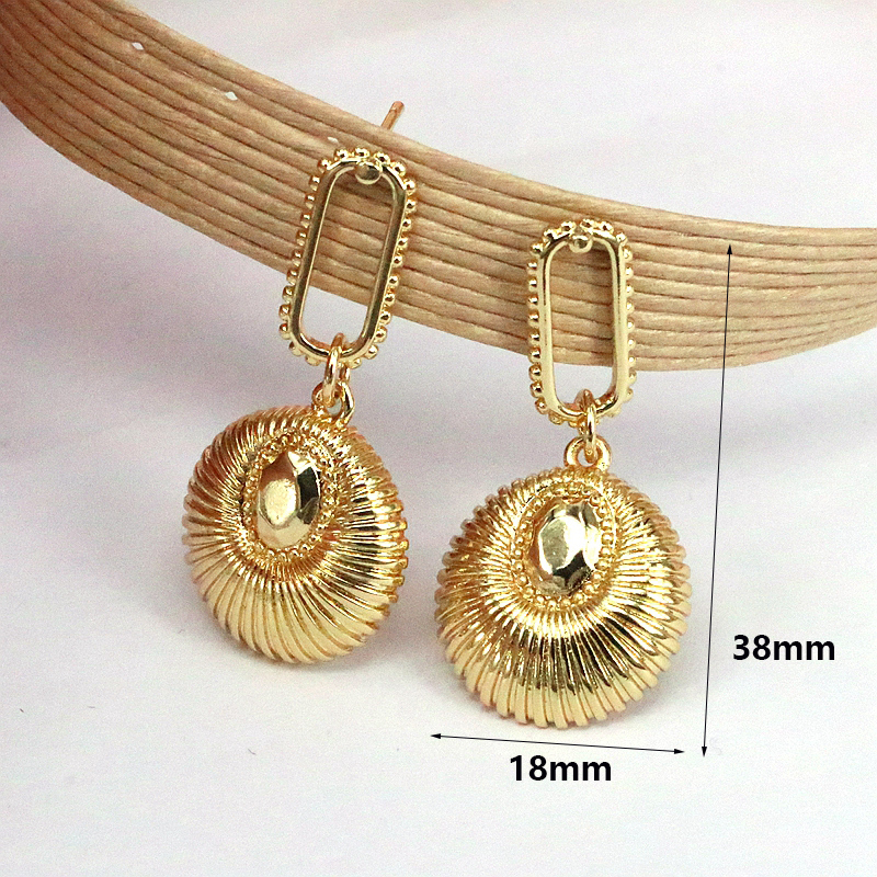 1 Pair Simple Style Geometric Plating Copper 18k Gold Plated Silver Plated Drop Earrings display picture 6