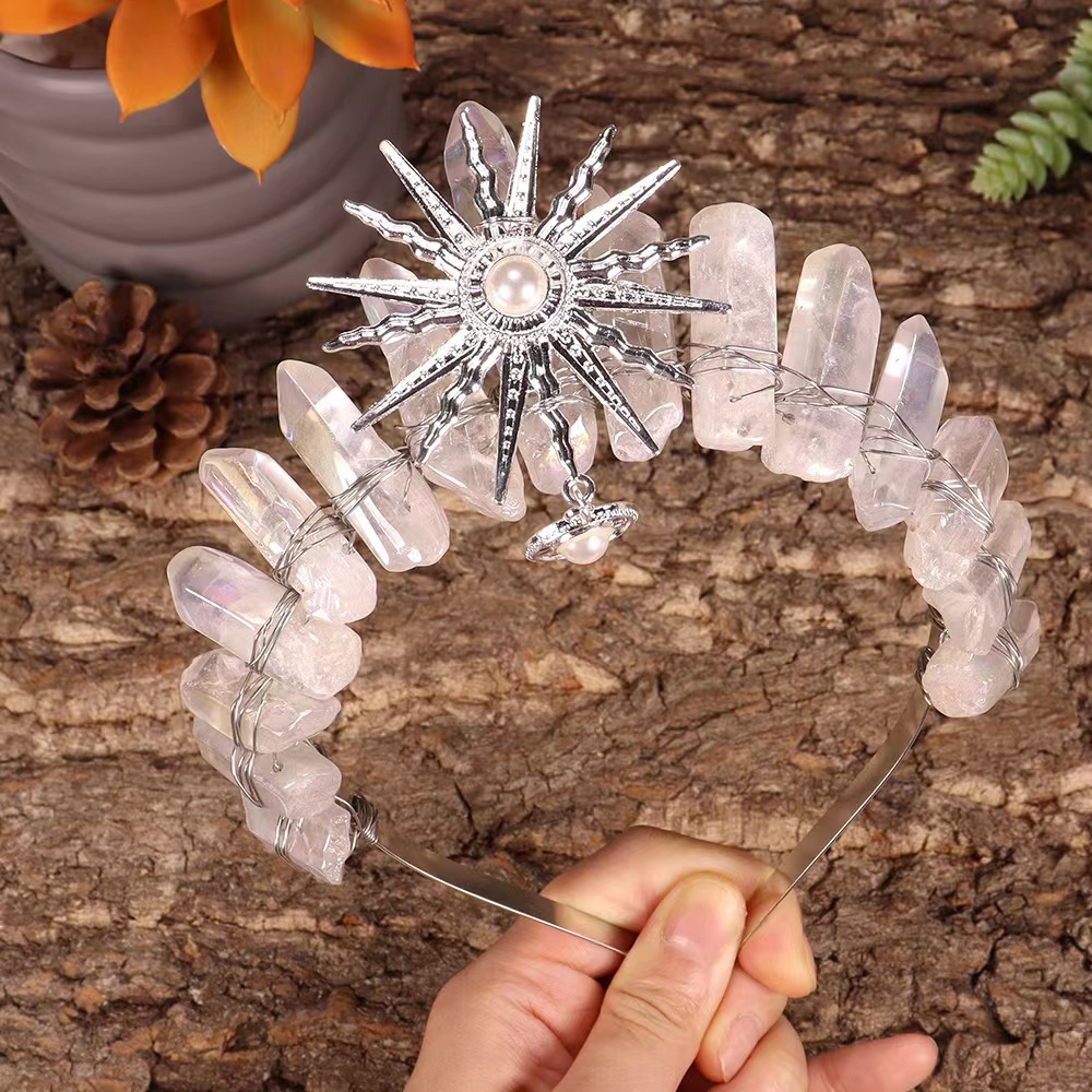 امرأة زفافي النمط العرقي هندسي الشمس كريستال صنع يدوي تاج display picture 2