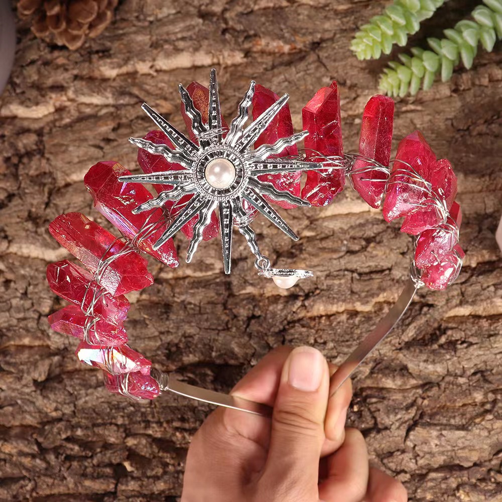 امرأة زفافي النمط العرقي هندسي الشمس كريستال صنع يدوي تاج display picture 15