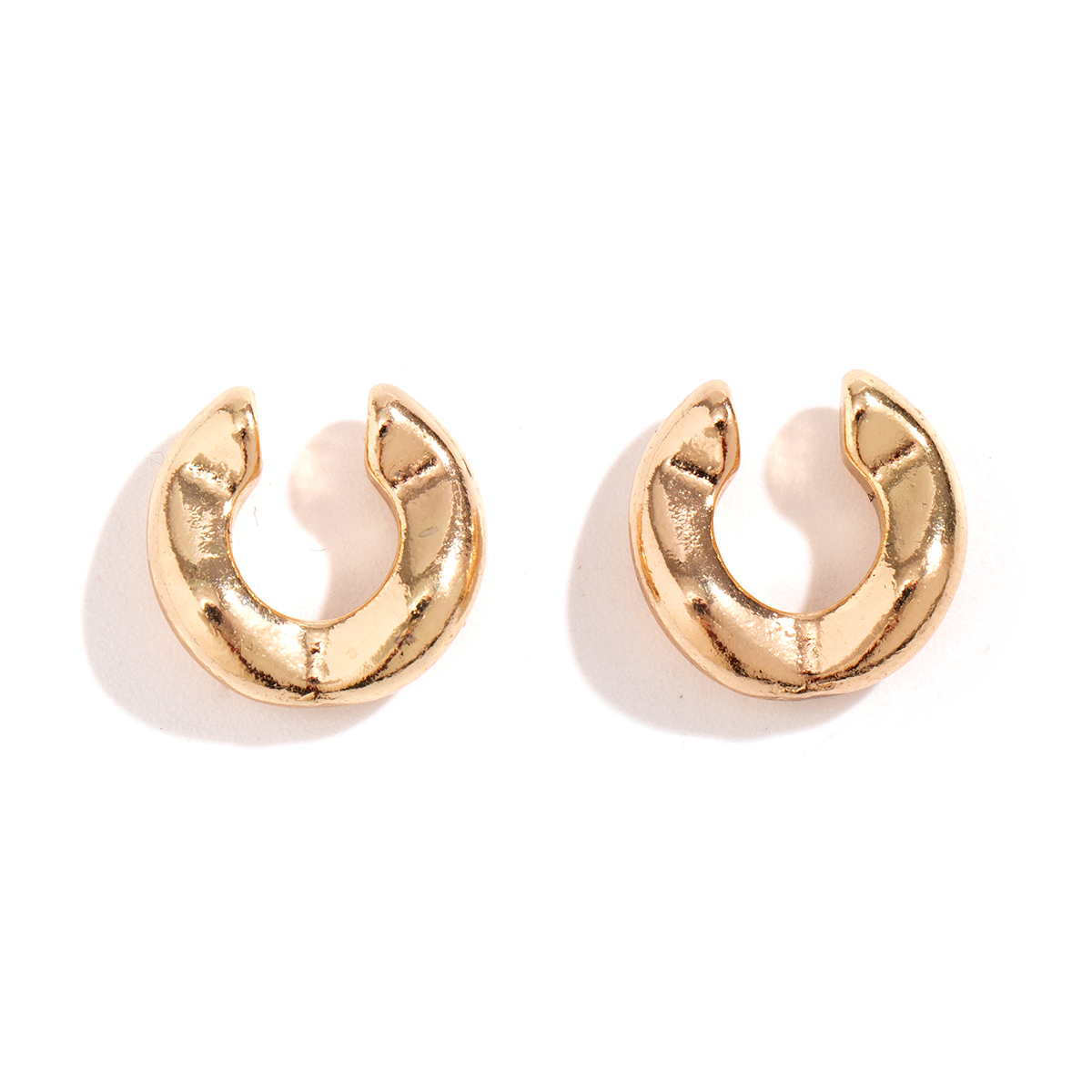 1 Pair Simple Style C Shape Plating Alloy Earrings display picture 5