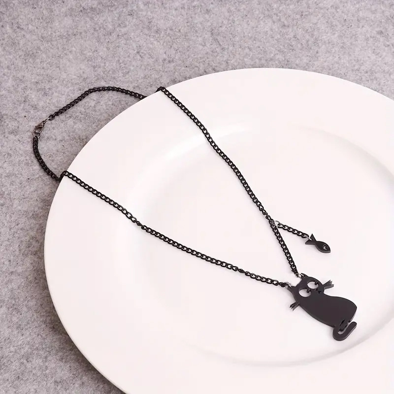 304 Stainless Steel Vacuum Vapor Plating Black Cute Cat Fish Pendant Necklace display picture 5