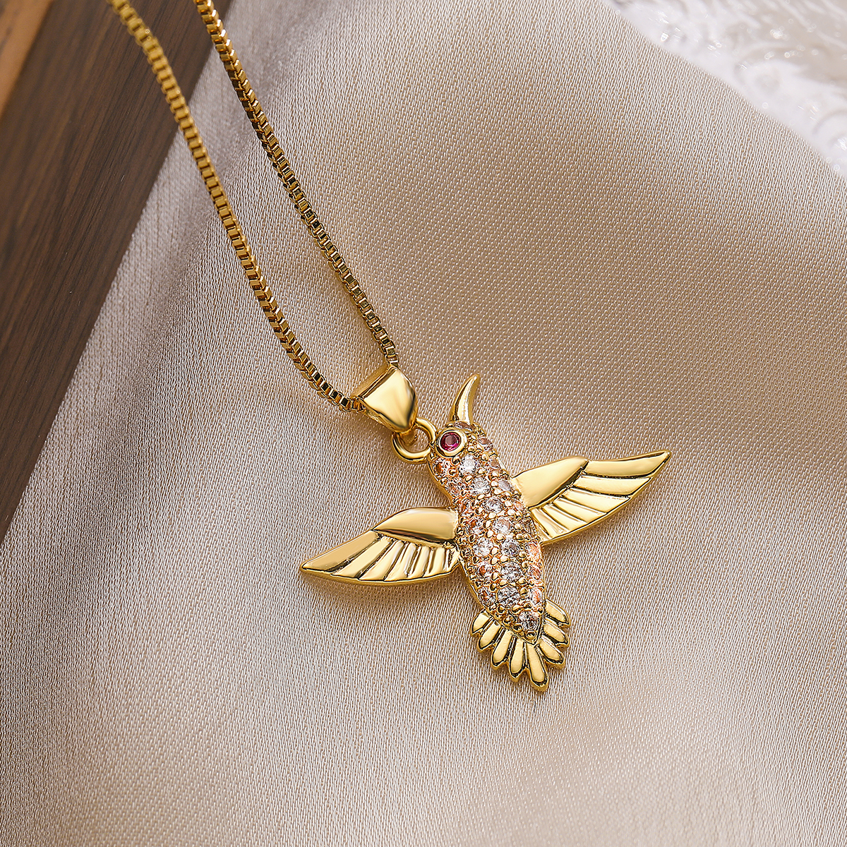 Einfacher Stil Pendeln Vogel Kupfer Überzug Inlay Zirkon 18 Karat Vergoldet Halskette Mit Anhänger display picture 6