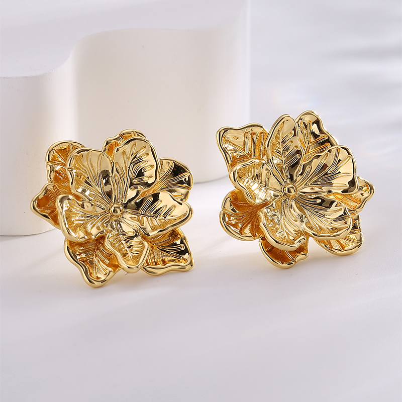 1 Pair Lady Flower Plating Copper 18k Gold Plated Ear Studs display picture 6