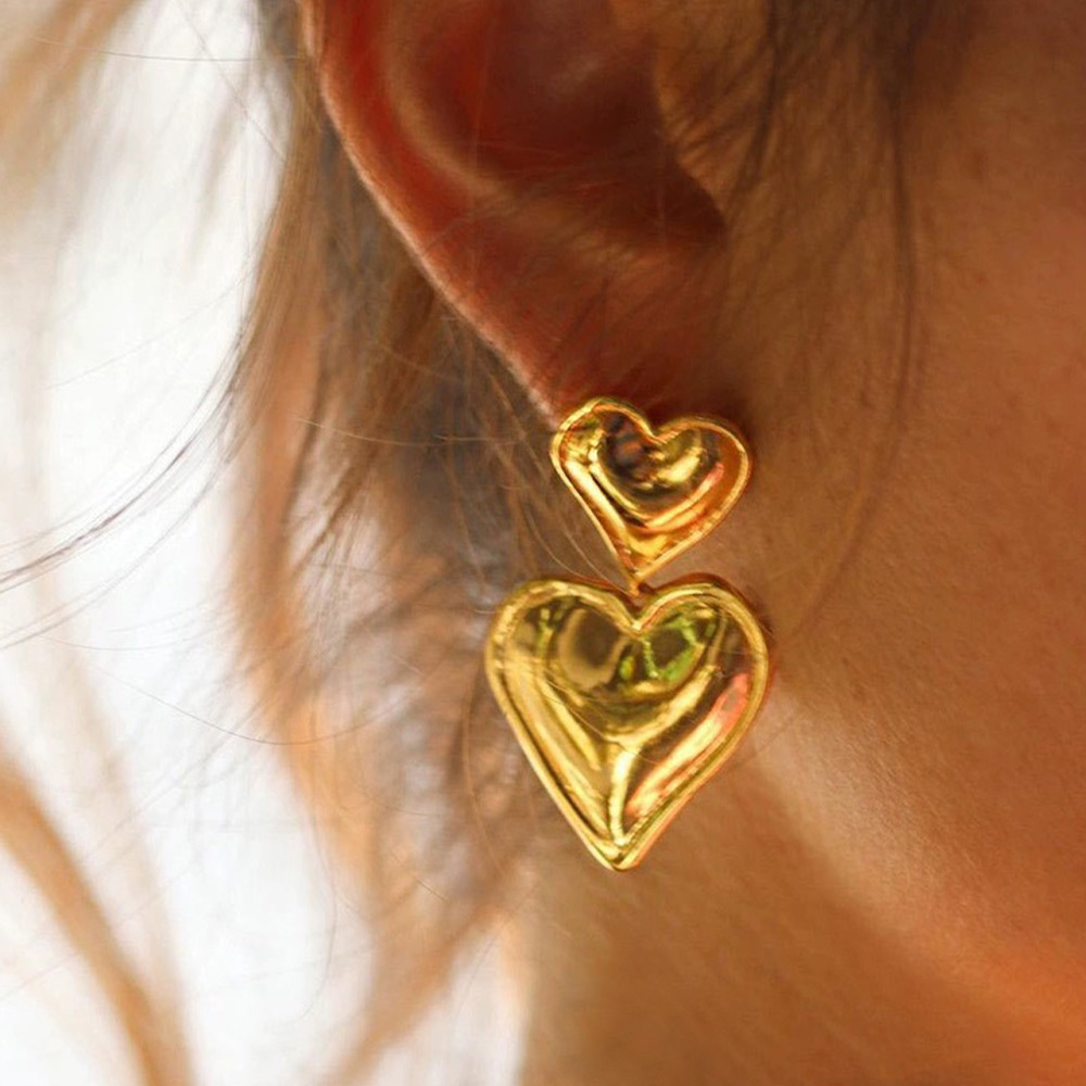 1 Pair Simple Style Heart Shape Polishing Plating 304 Stainless Steel 16K Gold Plated White Gold Plated Gold Plated Drop Earrings display picture 2