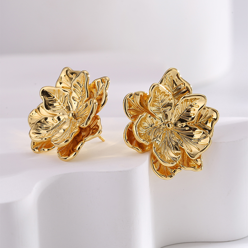 1 Pair Lady Flower Plating Copper 18k Gold Plated Ear Studs display picture 7