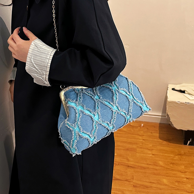 امرأة الدينيم هندسي أنيق نمط خمر الصدف قفل حقيبة كتف حقيبة يد كروس شنطة display picture 4