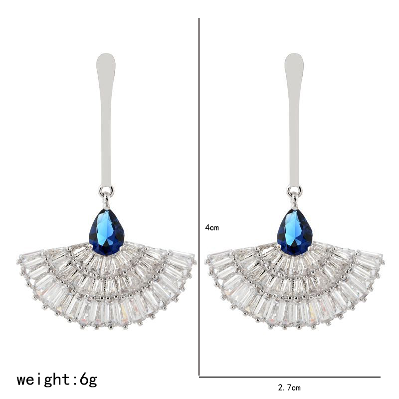 1 Pair Elegant Sector Plating Copper Zircon White Gold Plated Drop Earrings display picture 2
