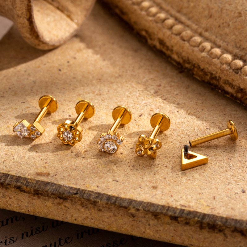 1 Piece Ear Cartilage Rings & Studs Simple Style Flower Pure Titanium Plating Inlay Zircon display picture 4