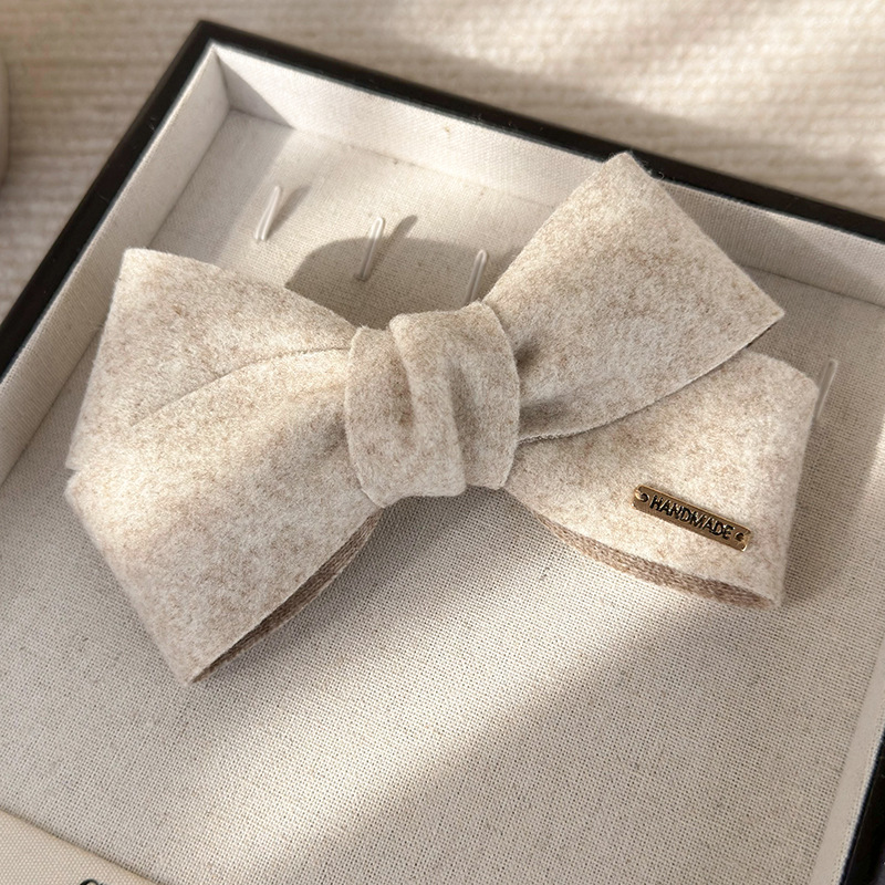 Women's Lady Bow Knot Cloth Hair Clip display picture 6