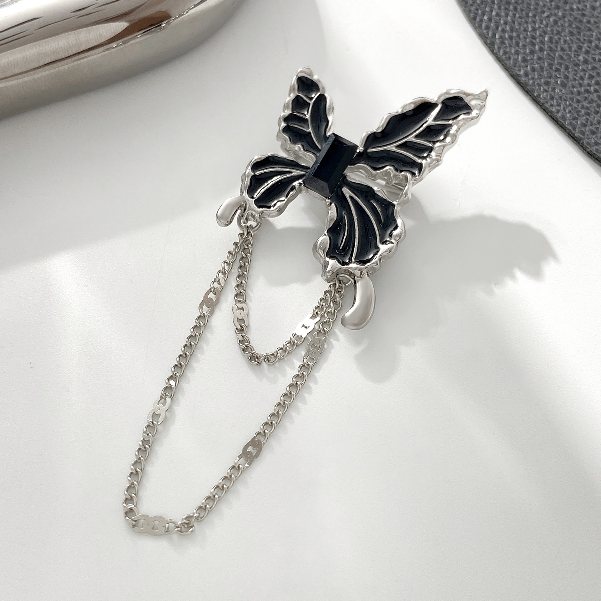 Sweet Butterfly Alloy Enamel Women's Brooches display picture 3