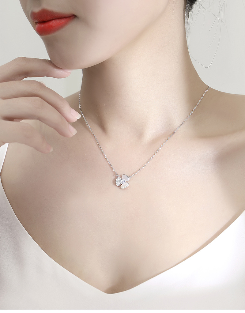 Style Simple Trèfle Argent Sterling Polissage Placage Incruster Coquille Zircon Collier display picture 1