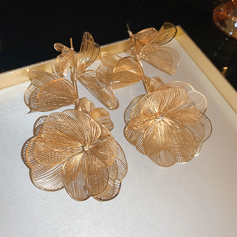 1 Pair Elegant Exaggerated Flower Copper Drop Earrings display picture 8