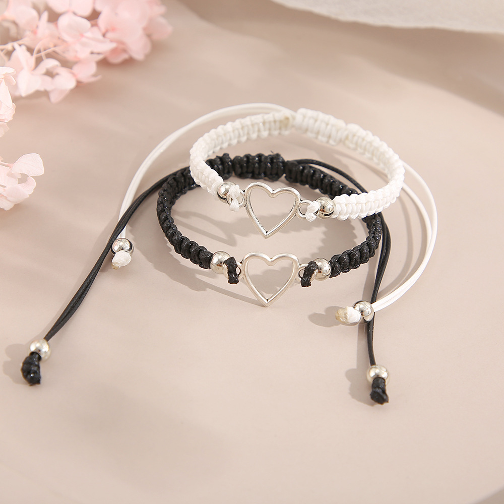 Style Simple Commuer Forme De Cœur Alliage Corde Tresser Femmes Bracelets display picture 6