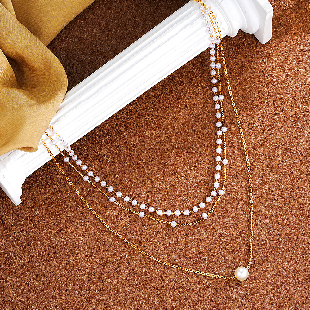 Simple Style Geometric Artificial Pearl Alloy Plating Women's Three Layer Necklace display picture 1