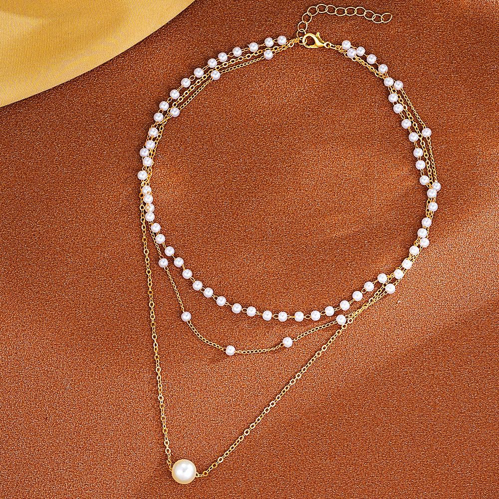 Simple Style Geometric Artificial Pearl Alloy Plating Women's Three Layer Necklace display picture 4