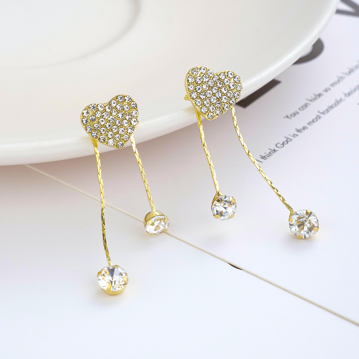 1 Pair Simple Style Heart Shape Inlay Alloy Zircon Drop Earrings display picture 4