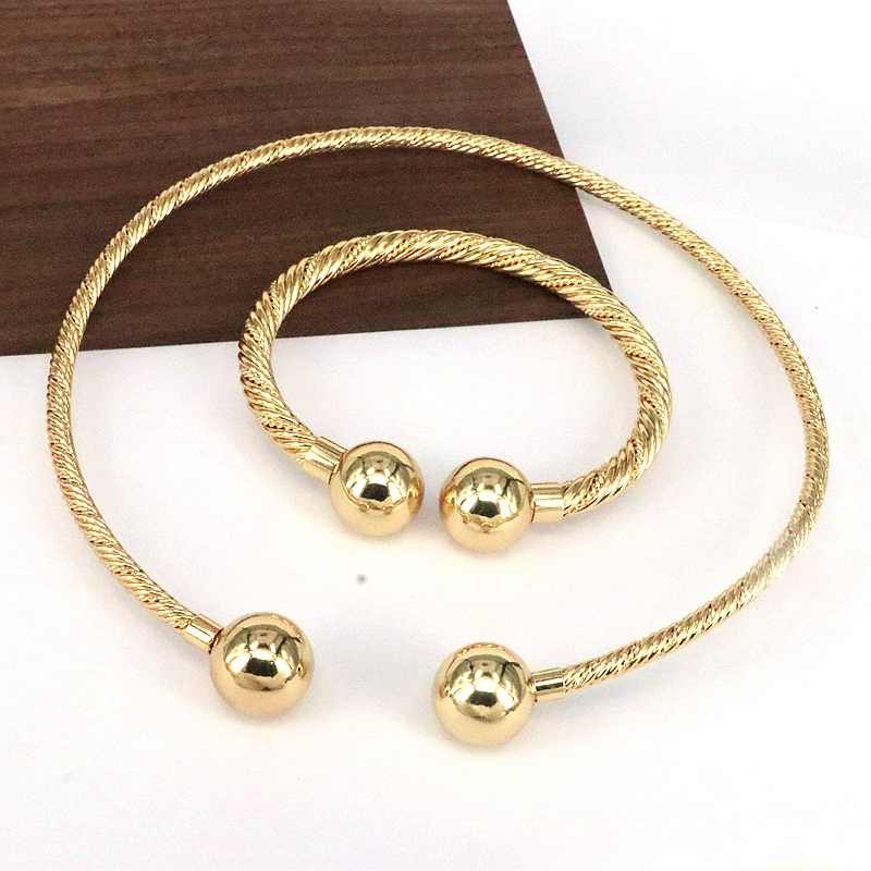 Streetwear Round Copper Plating 18k Gold Plated Bracelets Necklace display picture 4