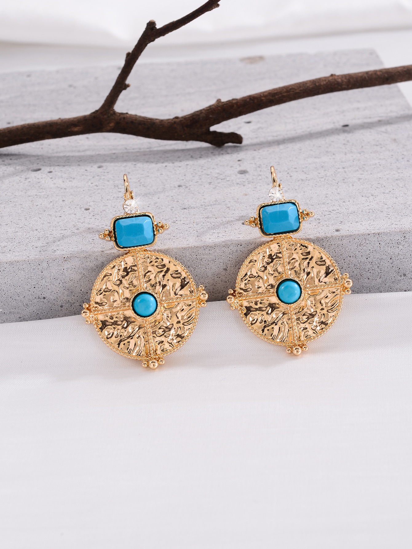 1 Pair Retro Ethnic Style Bohemian Geometric Round Plating Inlay Alloy Turquoise Drop Earrings display picture 2