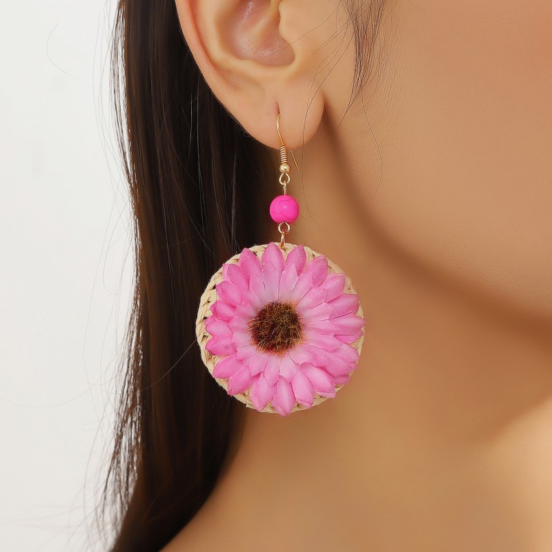 1 Pair Retro Flower Braid Polyester Straw Drop Earrings display picture 1