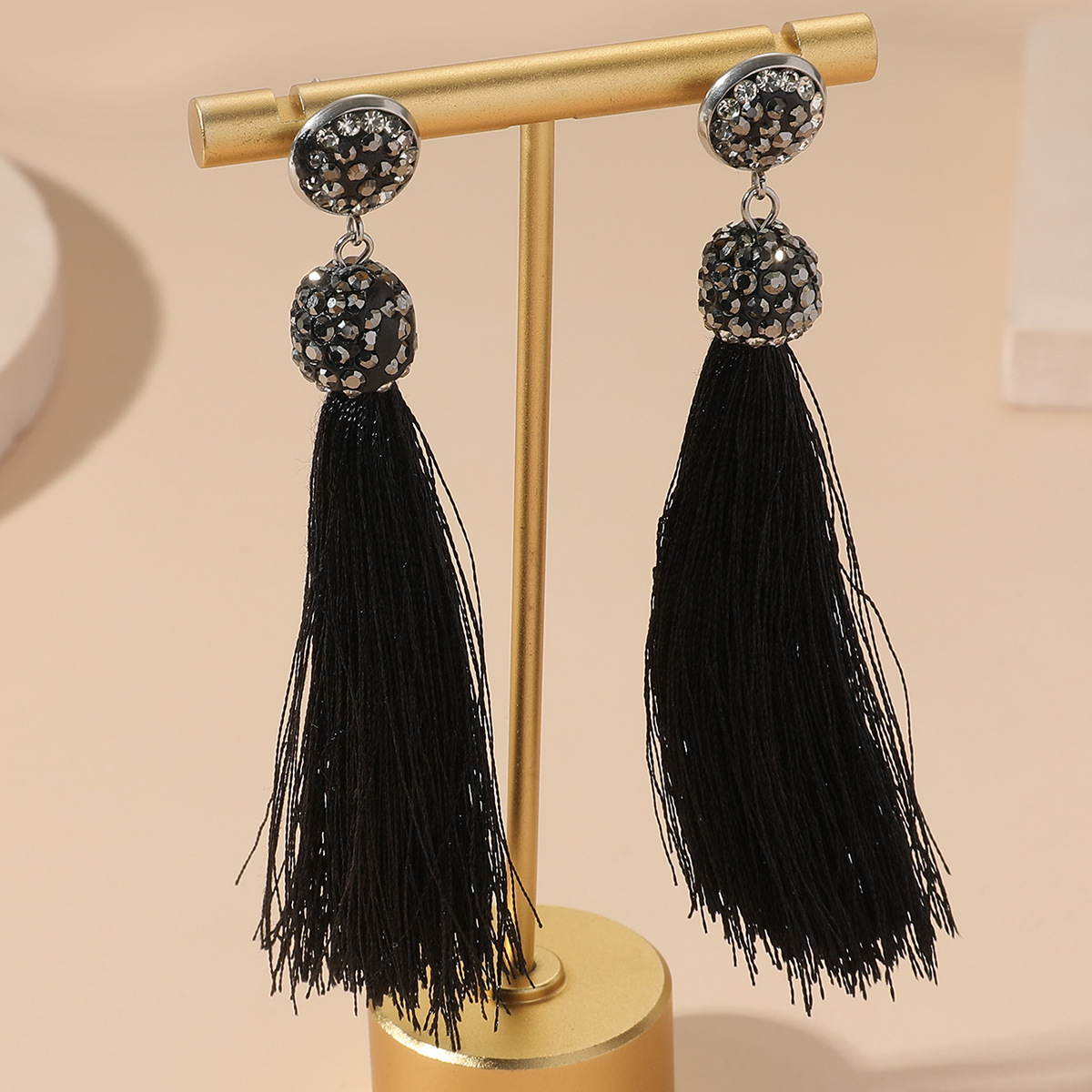 1 Pair Simple Style Classic Style Solid Color Inlay Alloy Rhinestones Drop Earrings display picture 1