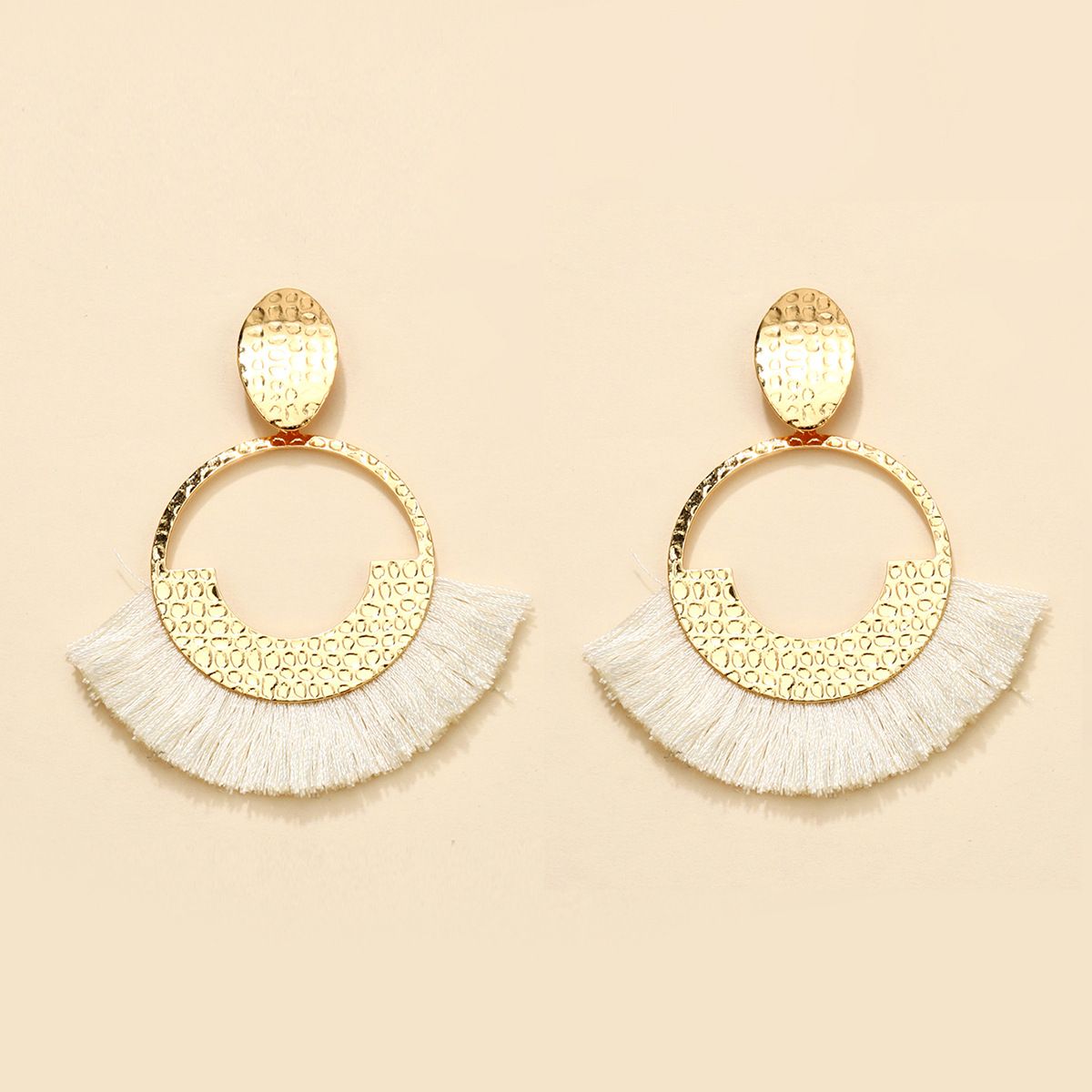 1 Pair Retro Color Block Plating Alloy Gold Plated Drop Earrings display picture 3