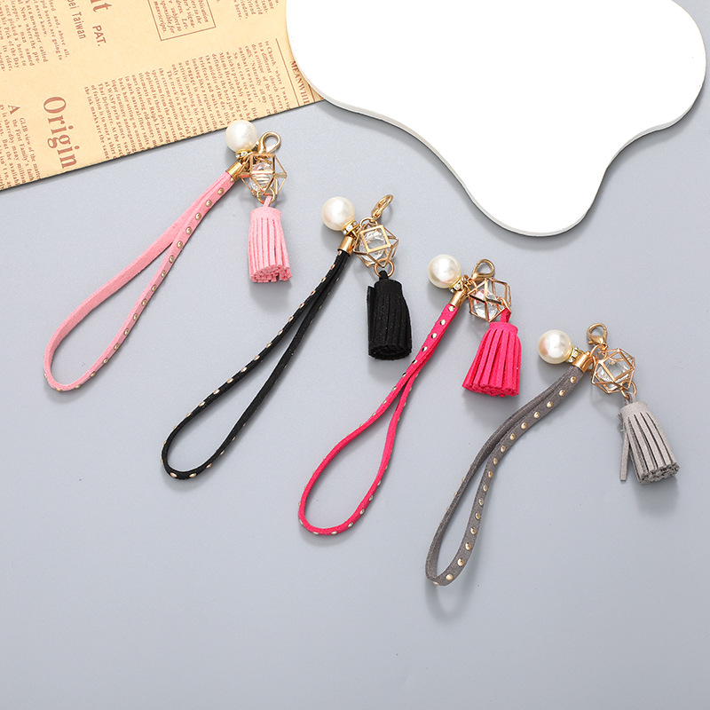 Ig Style Geometric Korean Velvet Tassel Plating Inlay Artificial Pearls Rhinestones Bag Pendant Keychain display picture 2