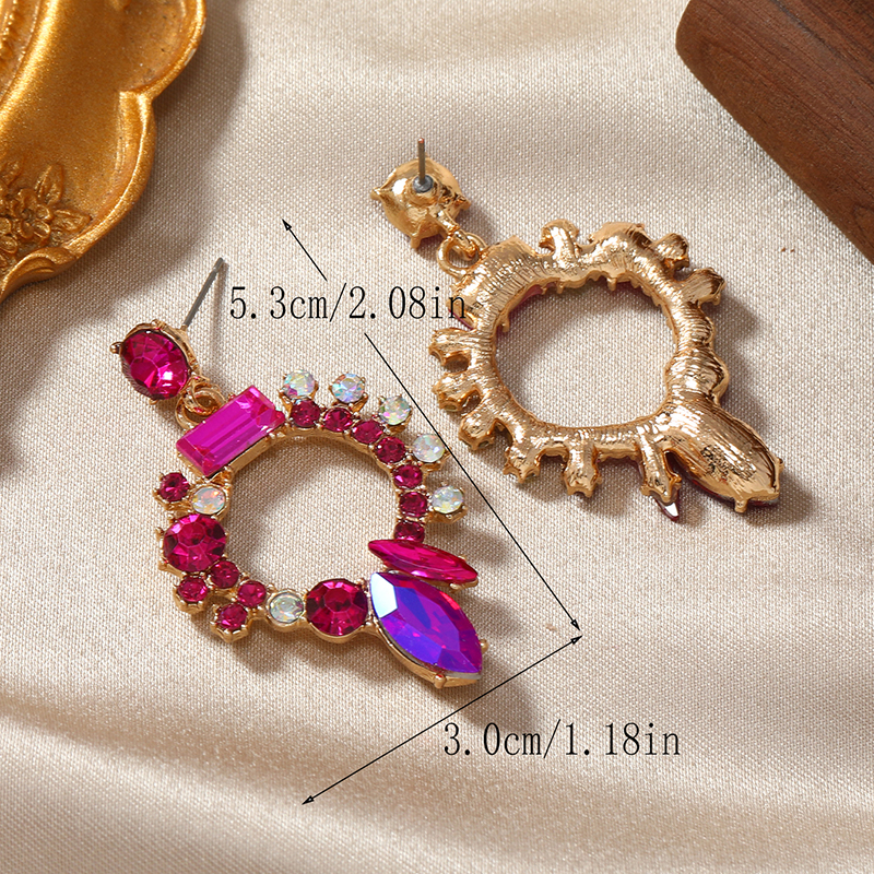 1 Pair Glam Luxurious Geometric Plating Inlay Alloy Rhinestones Gold Plated Drop Earrings display picture 6