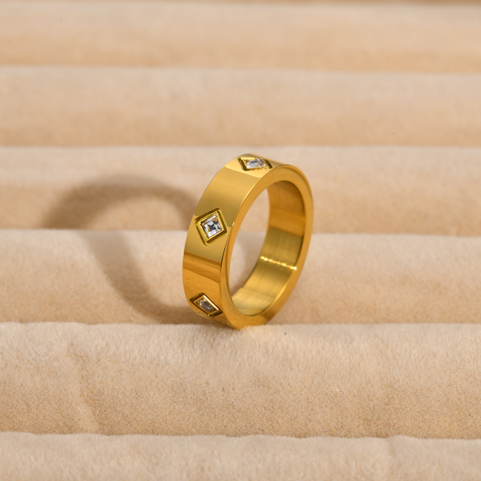 Edelstahl 304 18 Karat Vergoldet Klassischer Stil Überzug Inlay Rhombus Zirkon Ringe display picture 5