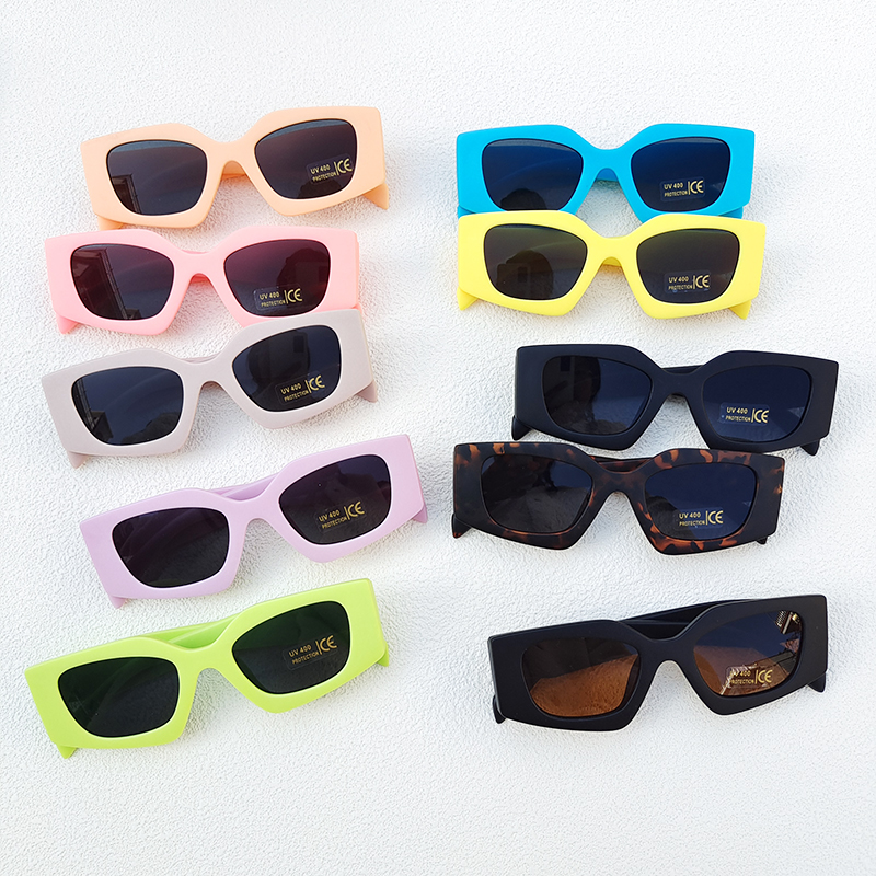 Ig Style Vacation Classic Style Solid Color Ac Special-shaped Mirror Full Frame Kids Sunglasses display picture 1