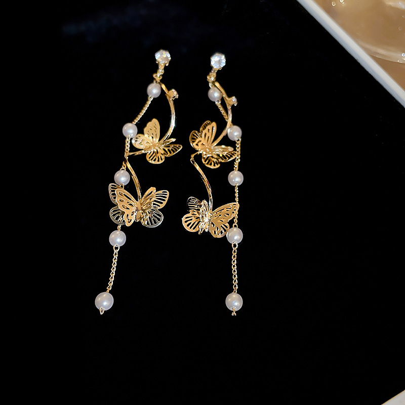 1 Pair Elegant Butterfly Plating Inlay Alloy Artificial Rhinestones Artificial Pearls Gold Plated Drop Earrings display picture 4