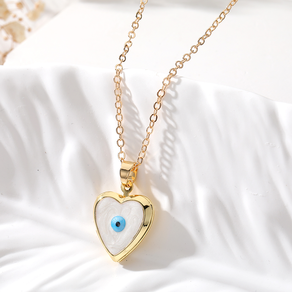 Casual Cute Simple Style Heart Shape Alloy Copper Pendant Necklace display picture 5