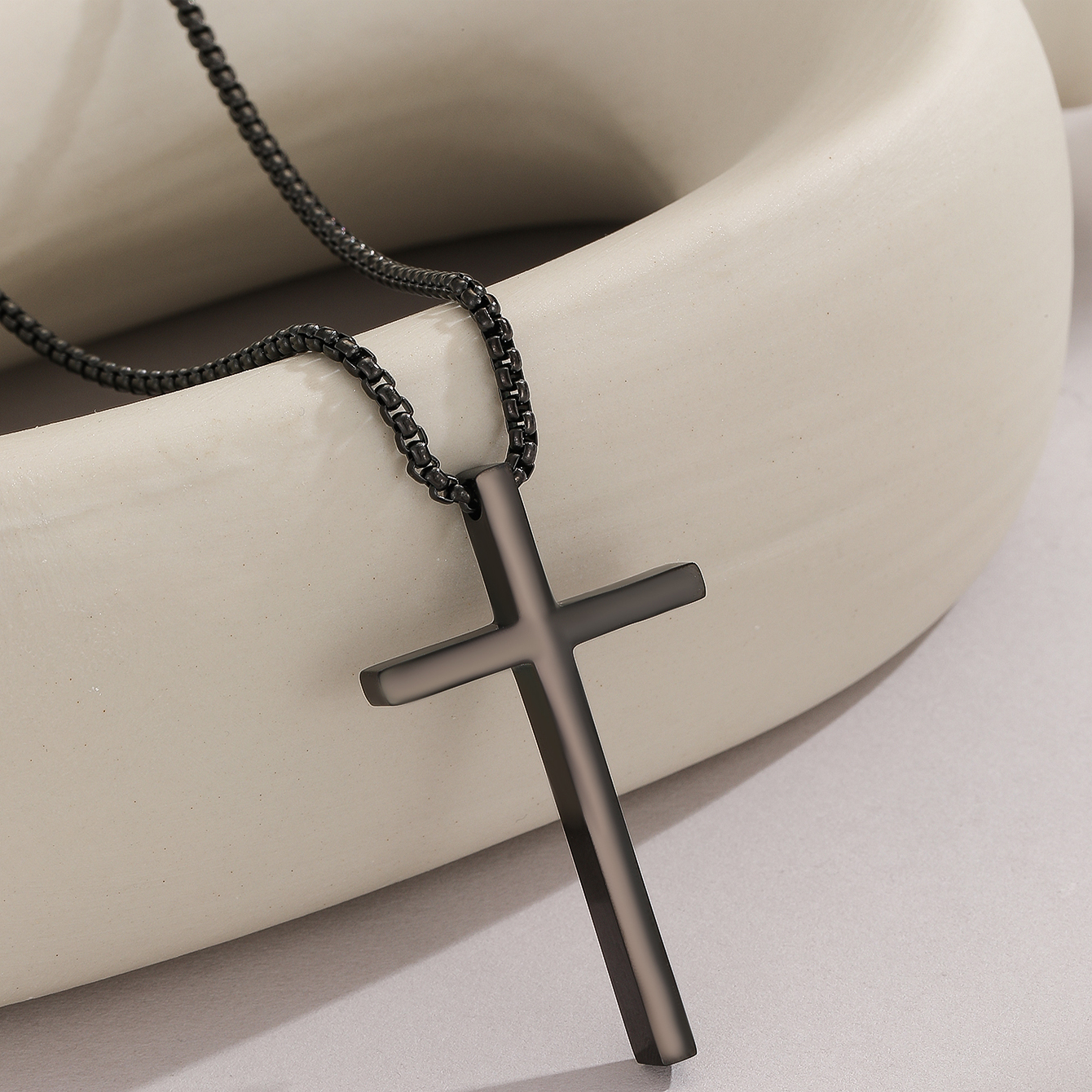 Simple Style Cool Style Cross Stainless Steel Men's Pendant Necklace display picture 2