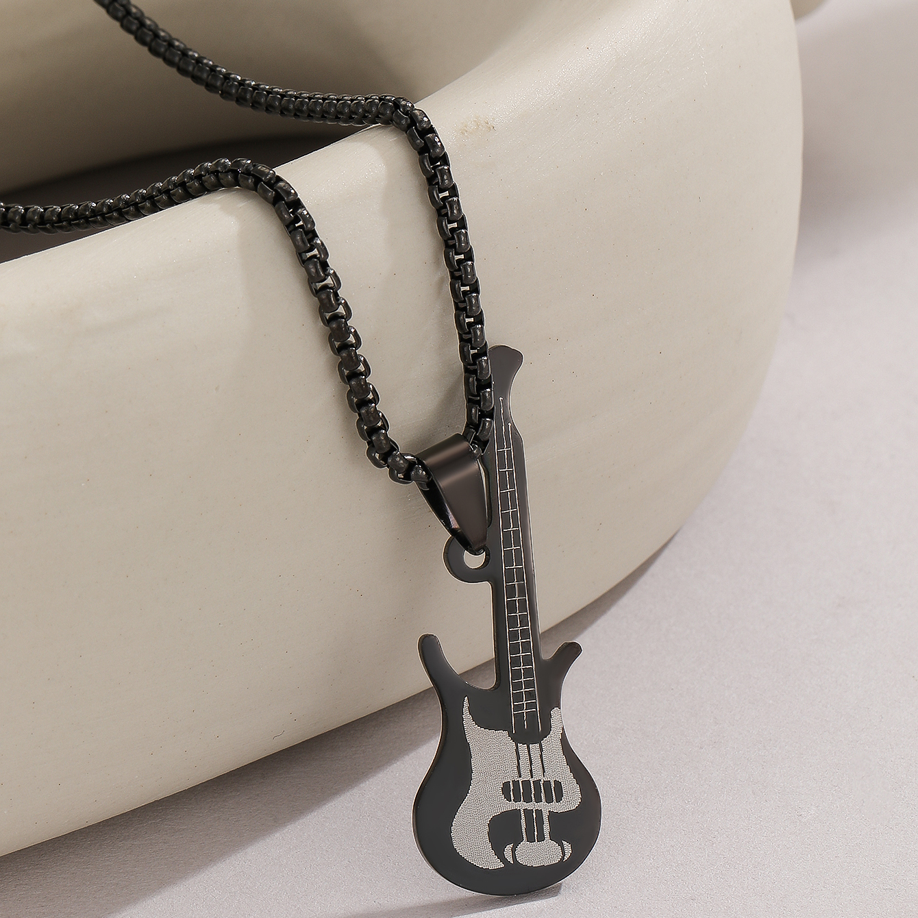 Hip-hop Musical Instrument Stainless Steel Unisex Pendant Necklace display picture 1