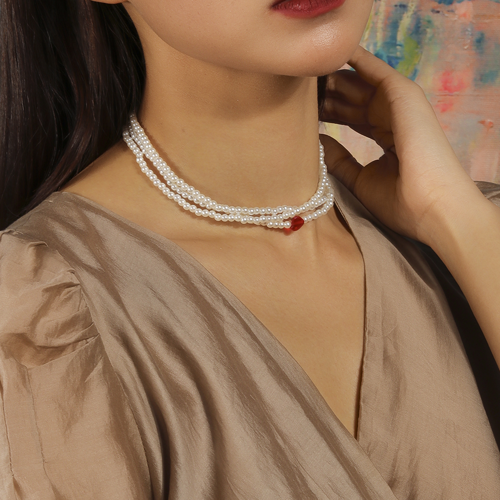 Einfacher Stil Klassischer Stil Herzform Künstliche Perle Zinklegierung Perlen Frau Geschichtete Halskette display picture 7