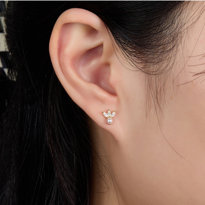 1 Pair Ig Style Commute Flower Plating Inlay Sterling Silver Artificial Pearls Zircon 18k Gold Plated White Gold Plated Ear Studs display picture 7