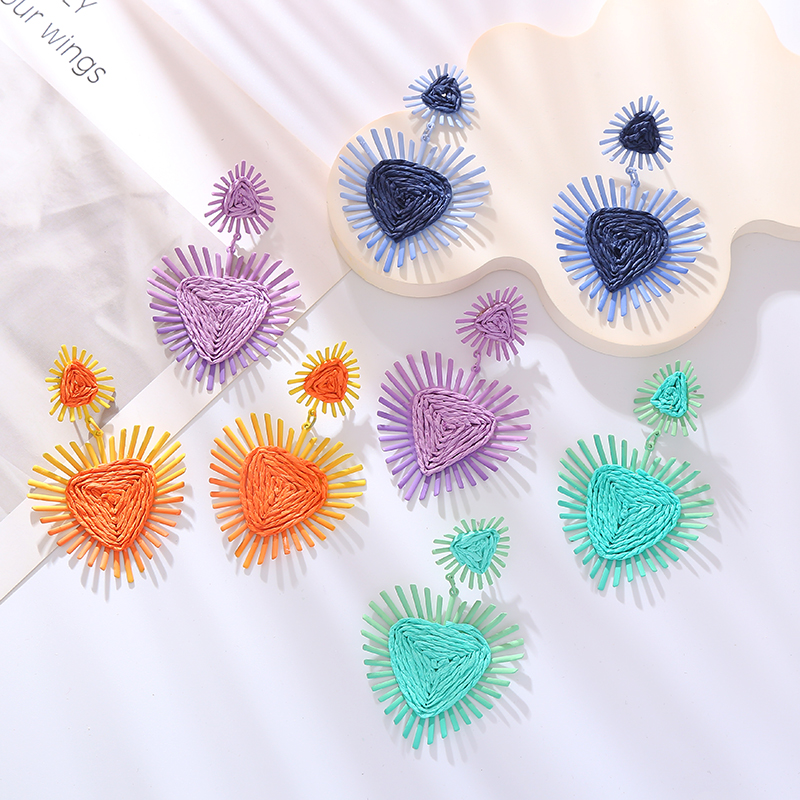 1 Pair Vacation Heart Shape Stoving Varnish Braid Raffia Drop Earrings display picture 2